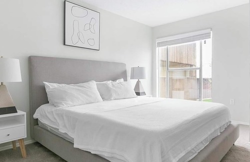 Blue Ash Apartment | Experience Altitude Blue Ash: 2 Bedrooms in Downtown