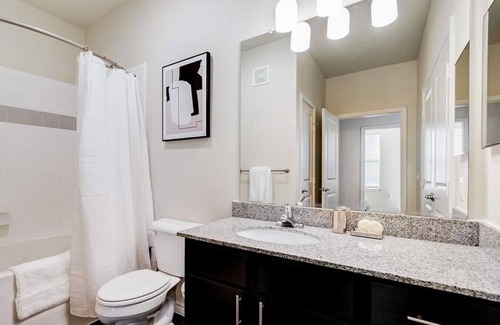 Burleson Apartment | Discover Auberge of Burleson: 1 Bedroom in Downtown