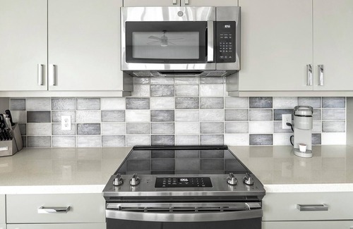 Round Rock Apartment | Experience Bellrock La Frontera: Family-Friendly Retreat
