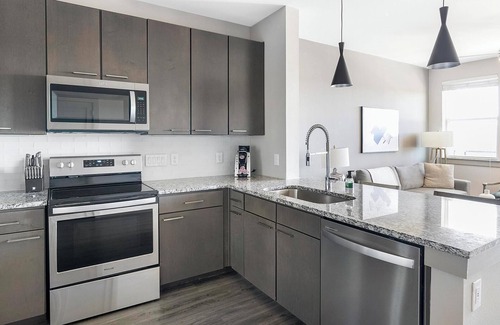 Montopolis Apartment | Cozy 1 Bedroom at Bridge at Henley - Family & Pet Friendly