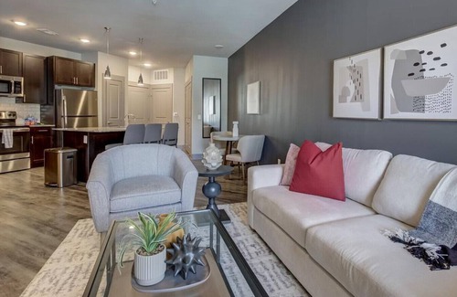 Denton Apartment | Explore Discovery Park: Cozy 1 Bedroom in Downtown Denton