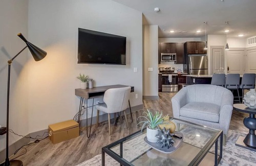 Denton Apartment | Explore Discovery Park: Cozy 1 Bedroom in Downtown Denton