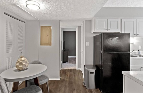 St. Petersburg - Clearwater Apartment | Discover Gateway on 4th Apartments - Downtown St. Petersburg