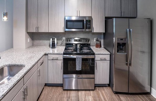 West Ashley Apartment | Inviting Stay at Heyward West Ashley - 1 Bedroom Retreat