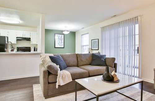 Fort Wayne Apartment | Inviting Island Club - 1 Bedroom in Downtown Fort Wayne