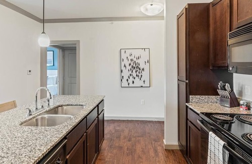 Georgetown Apartment | Pet-Friendly 1 Bedroom at Madison in Downtown Georgetown