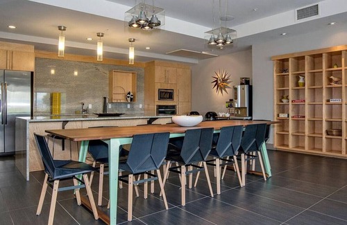 University Apartment | Discover One Observatory Park: 1 Bedroom in South Denver