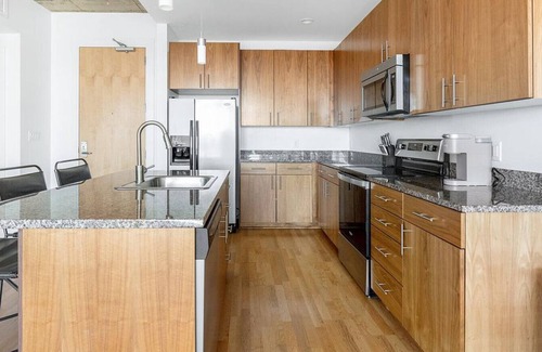 University Apartment | Discover One Observatory Park: 1 Bedroom in South Denver
