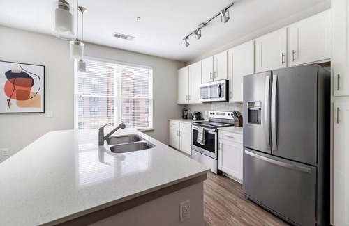 Knoxville Apartment | Landing at One Riverwalk - 1 Bedroom in South K.