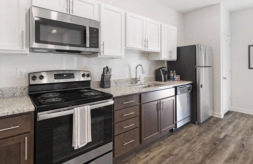 Norfolk - Virginia Beach Apartment | Relax at Park 216 Apartments - Downtown Suffolk Getaway
