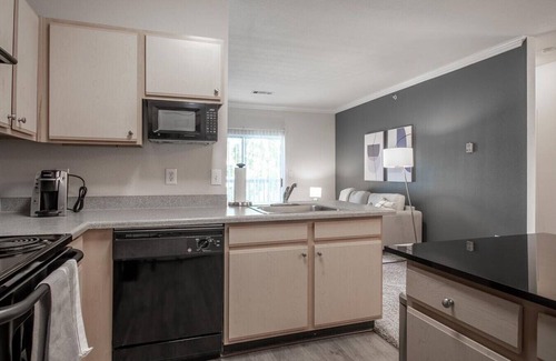 Mount Juliet Apartment | Discover Providence Trail Apartment Homes with Pool & Kitchen