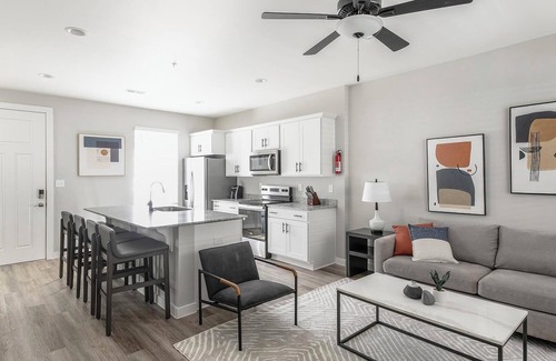 Madison Apartment | Landing at Sanctuary at Indian Creek - 2 Bedroo.