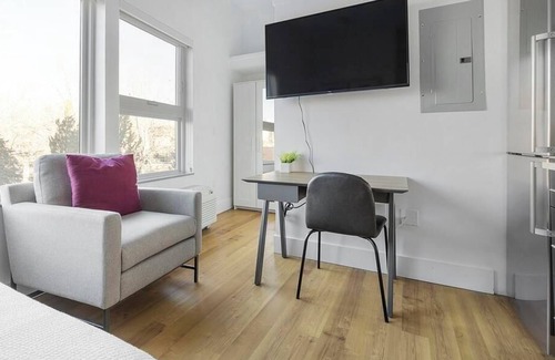 Cherry Creek Apartment | Cozy Studio 135 in Cherry Creek - Perfect for Families