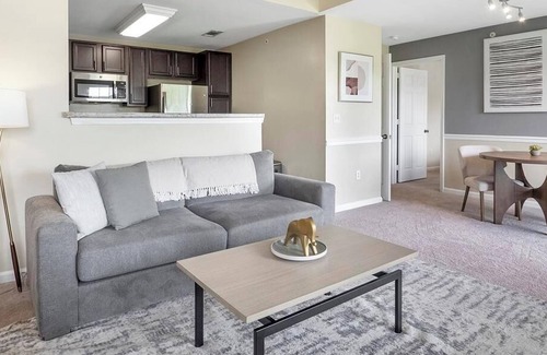 Midlothian Apartment | Cozy Stay at Swift Creek Commons - 1 Bedroom Retreat