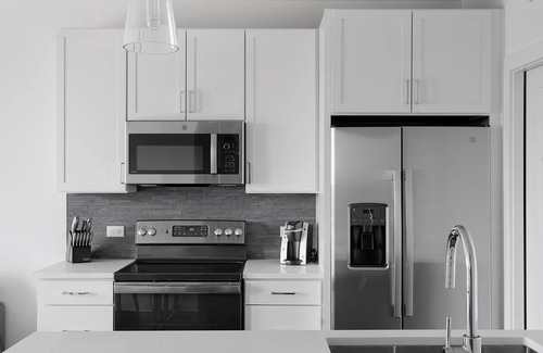 Lakeway Apartment | Discover The Artesian at Bee Cave: 1 Bedroom Getaway