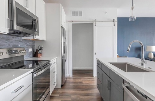 Austin Apartment | Landing at The Artesian at Bee Cave - 1 Bedroom.