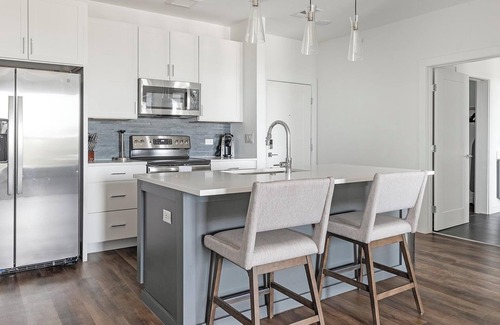 Austin Apartment | Landing at The Artesian at Bee Cave - 1 Bedroom.