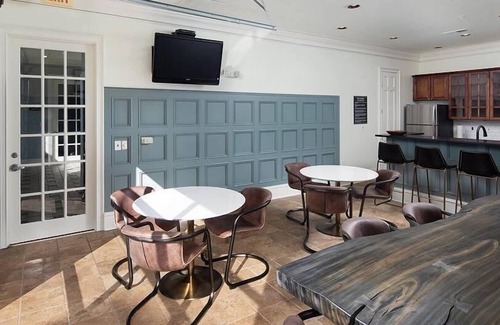 Duluth Apartment | Relax at The Berkeley - 2 Bedroom Retreat in Downtown Duluth
