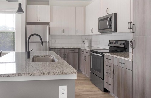 Mableton Apartment | Landing at The Eddy at Riverview - 2 Bedrooms i.