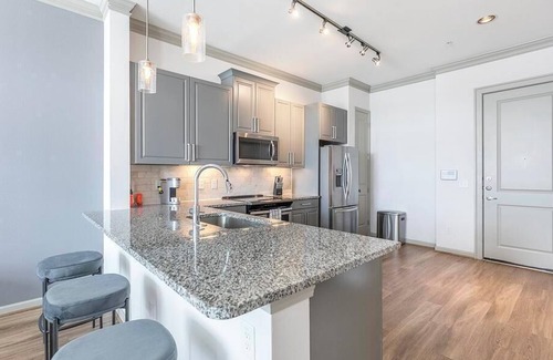 Garland Apartment | Explore The Hendry: 1 Bedroom Near Downtown Garland