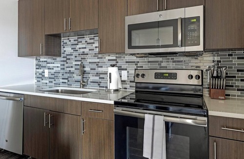 Vickery Meadow Apartment | Experience Comfort at The Mark at Midtown in Northeast Dallas