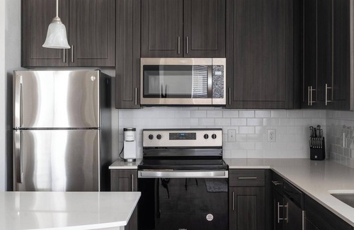 Pflugerville Apartment | Landing at The Parker Austin - 1 Bedroom in Dow.