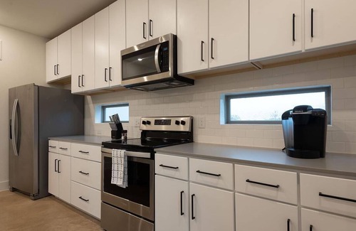 Austin Apartment | Explore Downtown Austin at The Saint Mary - 2 Bedrooms