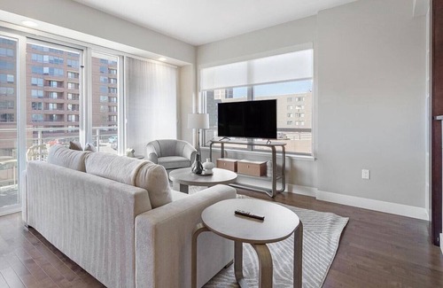 Cherry Creek Apartment | Discover Comfort at The Seasons of Cherry Creek - 2 Bedrooms