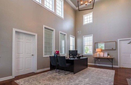 Canal Winchester Apartment | Discover The Green - 2 Bedroom Retreat in South Columbus