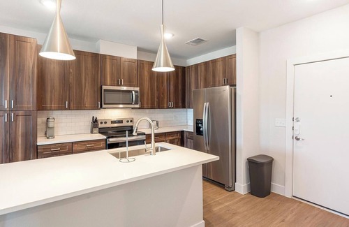 Seguin Apartment | Landing at The Virginia - 1 Bedroom in Seguin