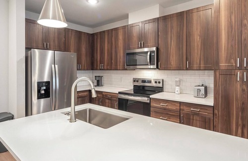 Seguin Apartment | Landing at The Virginia - 2 Bedrooms in Seguin