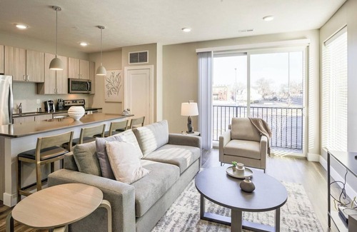 Fort Myers Apartment | Landing at Vantage - 1 Bedroom in Hancock