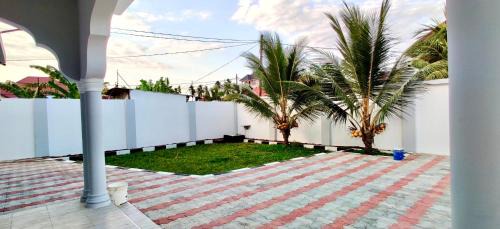Chukwani House | Landing Bay Villa