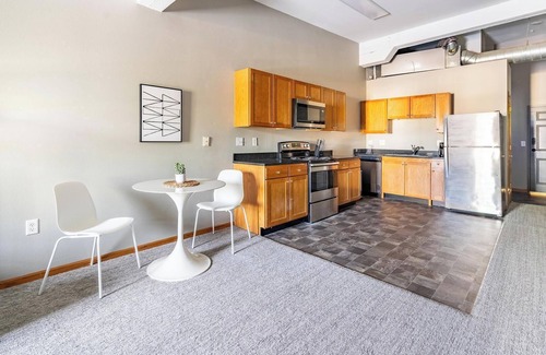 Leavenworth Apartment | Landing | Beautiful 1BD, Courtyard