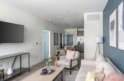 Wilmington Apartment | Landing | Chic 1BD, Gym, Clubhouse