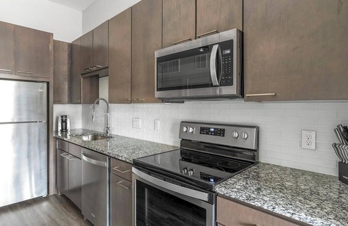 Montopolis Apartment | Pet-Friendly Retreat at Bridge in Montopolis with Pool