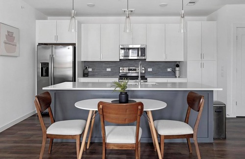 Austin Apartment | Landing | Chic 2BD, Clubhouse, Pool