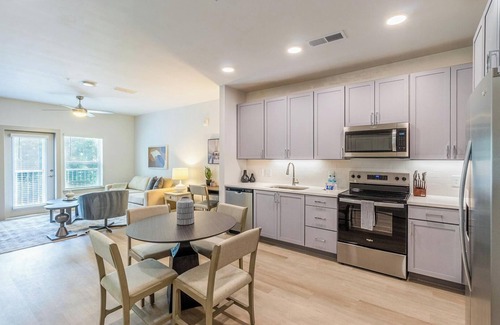 Santa Rosa Beach Apartment | Landing | Incredible 1BD, Pool, Gym
