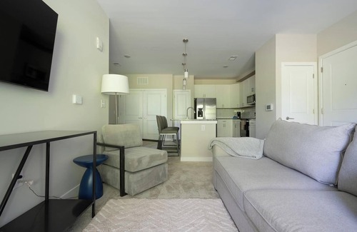 Huntersville Apartment | Landing | Incredible 1BD, Game Room, Clubhouse