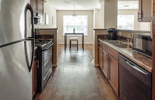 Germantown Apartment | Landing | Incredible 1BD, Pool, Gym