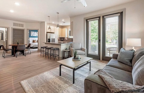 Charlotte Apartment | Landing | Modern 2BD, Clubhouse, Yoga Studio