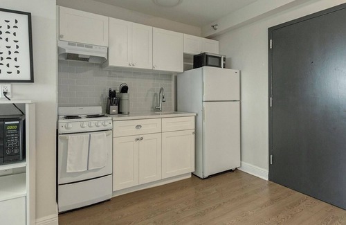 St. Petersburg Apartment | Landing | Modern Studio, Courtyard, Gym