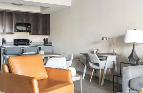 Fort Myers Apartment | Landing | Spectacular 1BD, Pool, Gym