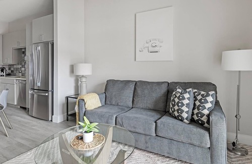 Round Rock Apartment | Landing | Stunning 1BD, Clubhouse, Pool