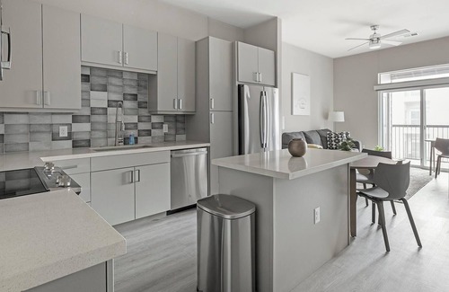 Round Rock Apartment | Landing | Stunning 1BD, Clubhouse, Pool