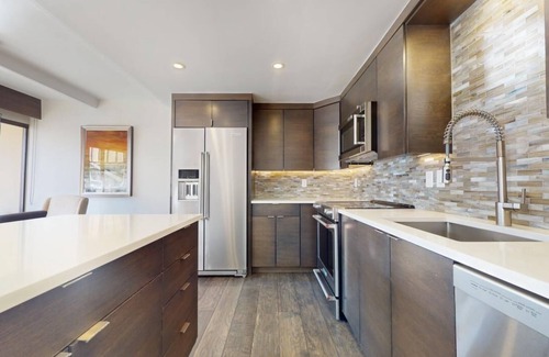 Vail Condo | Experience The Landmark: Pool, Spa & Vail Mountain Access