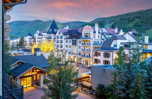 Vail Condo | Top-Rated The Landmark | L304 at Vail Mountain, Family-Friendly