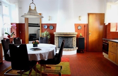Wehringhausen Villa | Discover the Iconic van de Velde Villa with Ocean Views