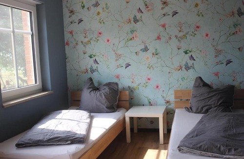 Muritz Apartment | Discover Landperle Darze: Family-Friendly with Kitchen Amenities