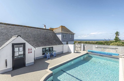 Sennen Cottage | Relaxing Lands End Cottage with Hot Tub & Pet-Friendly Garden